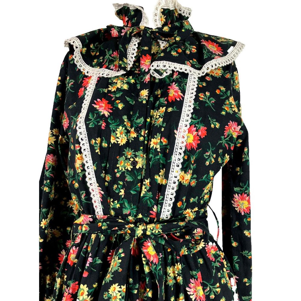 10 Batsheva x Laura Ashley Back Floral Devon Midi Dress